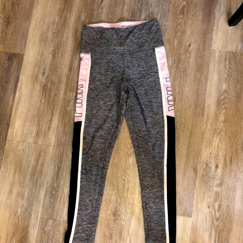 PINK LEGGINGS